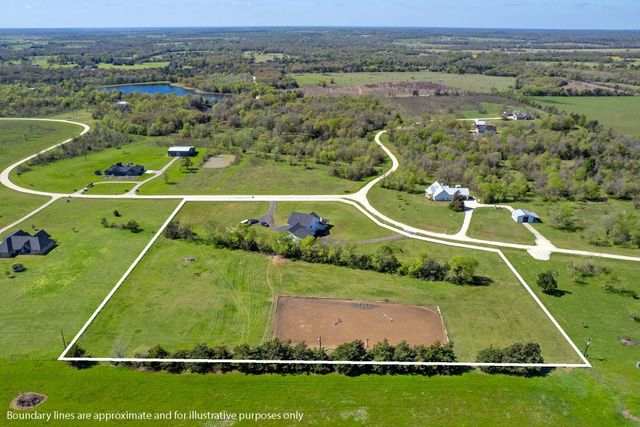 10477 Acacia Lane, Hearne, TX 77859