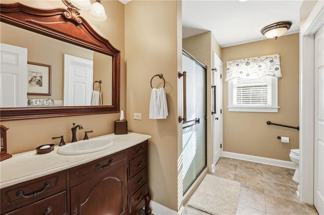 7241 Belleview Avenue, Kansas City, MO 64114