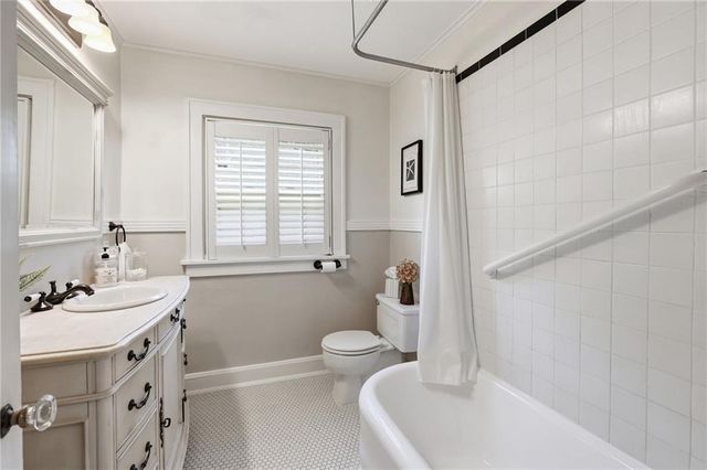 7241 Belleview Avenue, Kansas City, MO 64114
