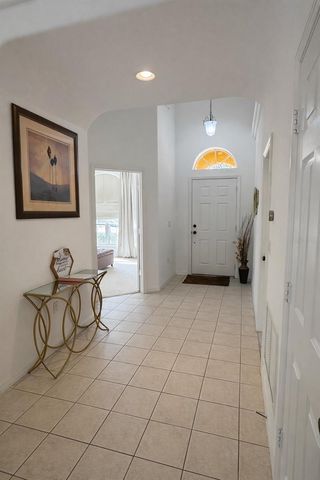 144 MALAGA AVENUE, Davenport, FL 33837