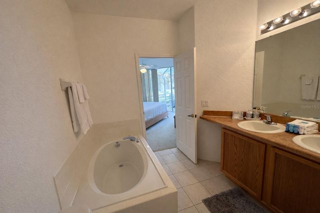 144 MALAGA AVENUE, Davenport, FL 33837