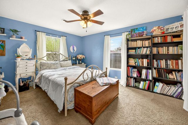 948 Murray Avenue, Medford, OR 97501