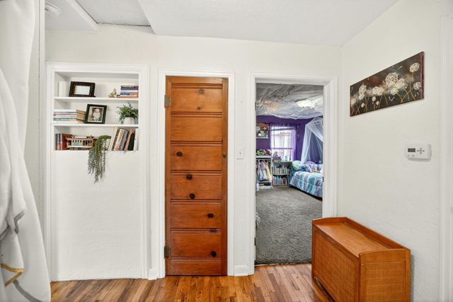 948 Murray Avenue, Medford, OR 97501