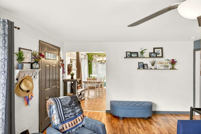 948 Murray Avenue, Medford, OR 97501