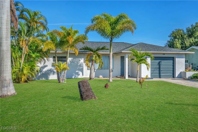 1957 Coral Point DR, Cape Coral, FL 33990