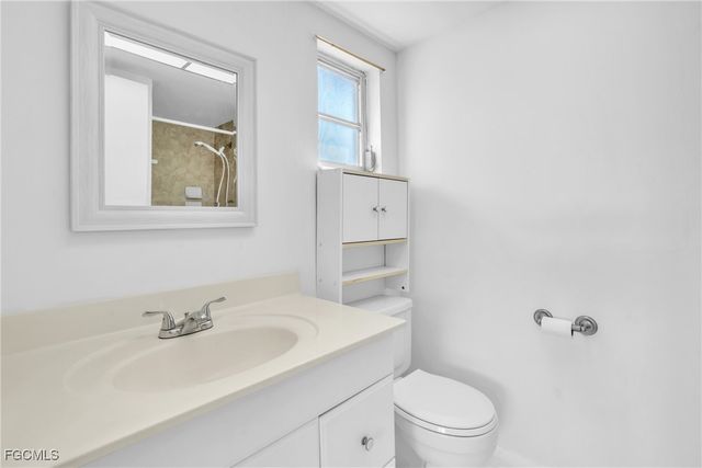 1957 Coral Point DR, Cape Coral, FL 33990