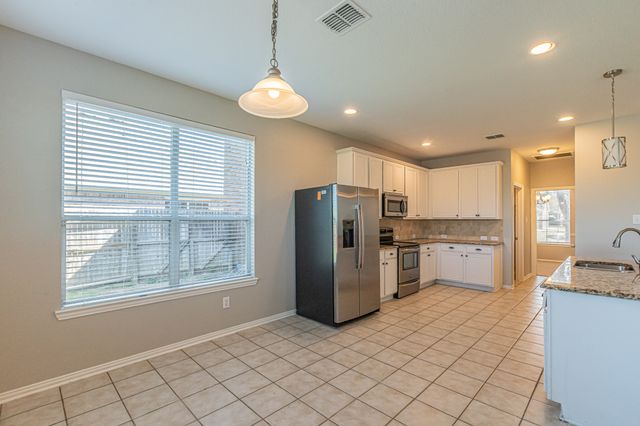 12217 Macaroon Lane, Fort Worth, TX 76244