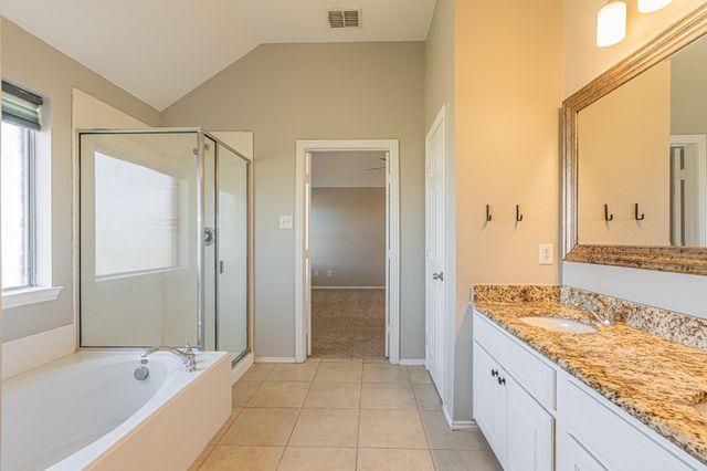 12217 Macaroon Lane, Fort Worth, TX 76244