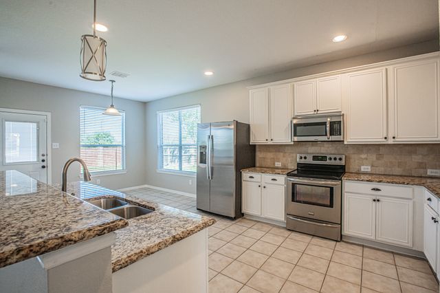 12217 Macaroon Lane, Fort Worth, TX 76244