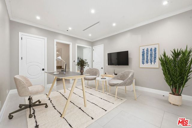 12419 Erwin Street, Valley Village, CA 91606