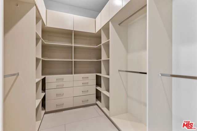 12419 Erwin Street, Valley Village, CA 91606