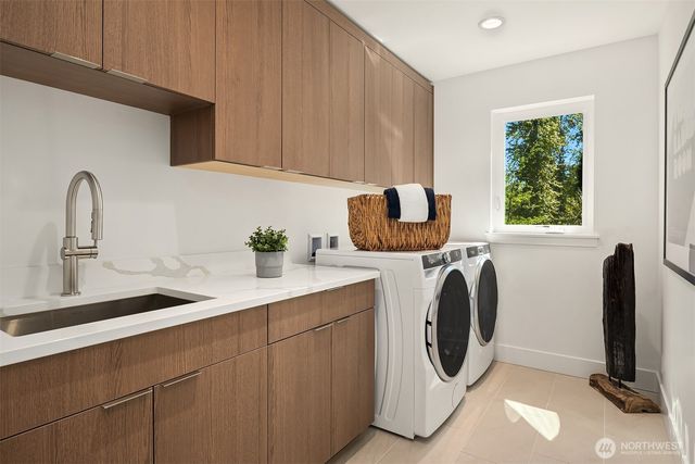 14889 Site 8 NE 2nd Court, Bellevue, WA 98007