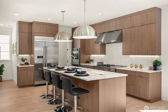 14889 Site 8 NE 2nd Court, Bellevue, WA 98007