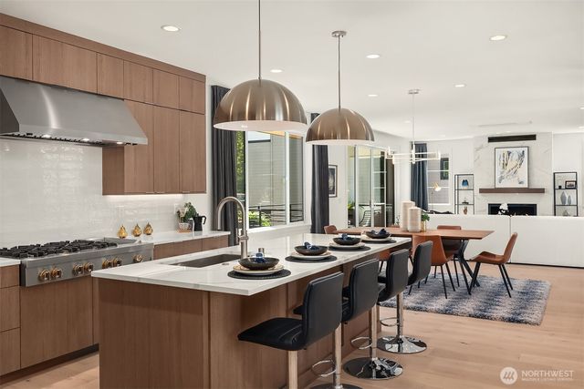 14889 Site 8 NE 2nd Court, Bellevue, WA 98007