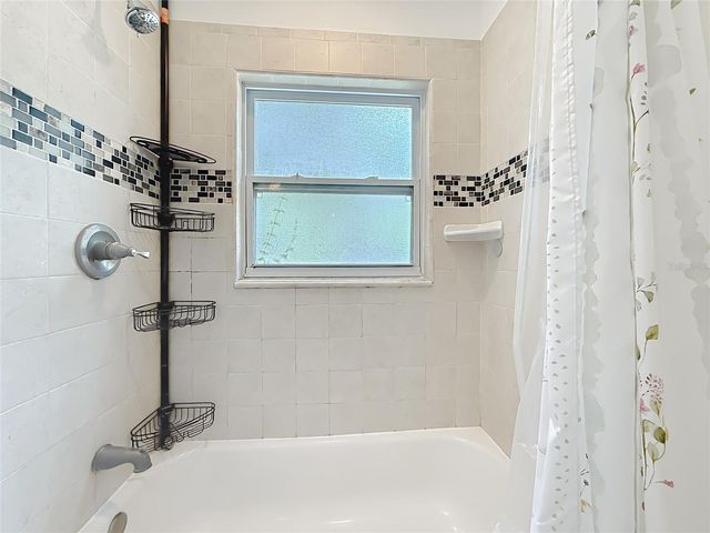 1405 PEMBROOK DRIVE, Leesburg, FL 34748