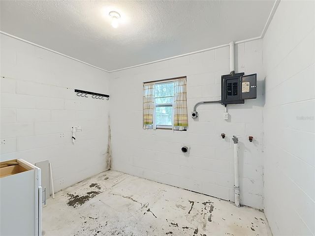 1405 PEMBROOK DRIVE, Leesburg, FL 34748