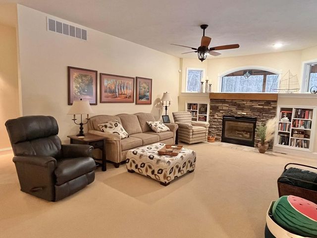 6125 Lakeshore, Montague Twp, MI 49437