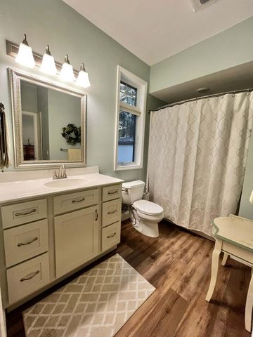 6125 Lakeshore, Montague Twp, MI 49437