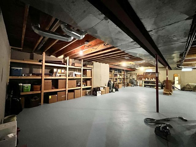 6125 Lakeshore, Montague Twp, MI 49437