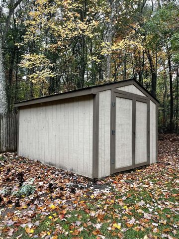 6125 Lakeshore, Montague Twp, MI 49437