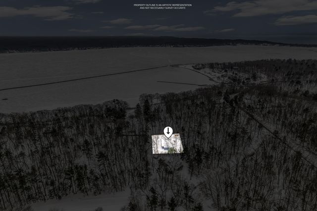 6125 Lakeshore, Montague Twp, MI 49437