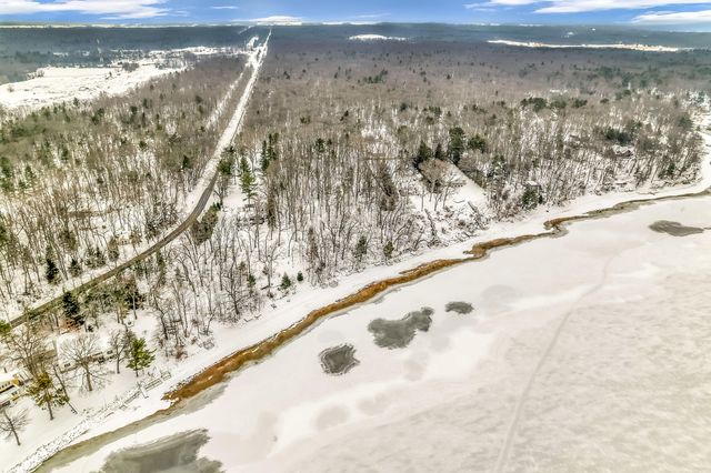 6125 Lakeshore, Montague Twp, MI 49437