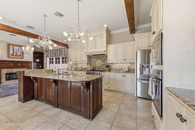 306 Arabella Boulevard, Lafayette, LA 70508