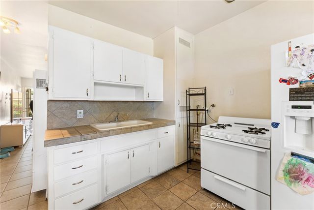 696 Illinois Avenue, Beaumont, CA 92223