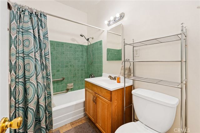 696 Illinois Avenue, Beaumont, CA 92223