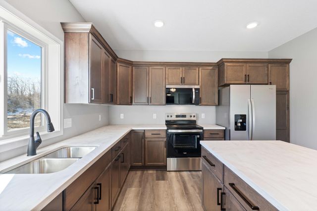 2125 13th Street NW, Faribault, MN 55021