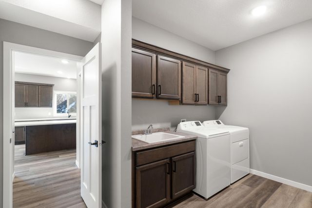 2125 13th Street NW, Faribault, MN 55021