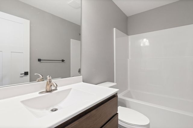 2125 13th Street NW, Faribault, MN 55021