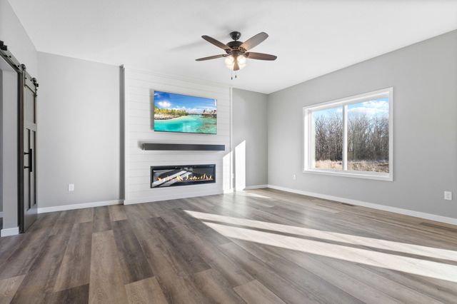 2125 13th Street NW, Faribault, MN 55021