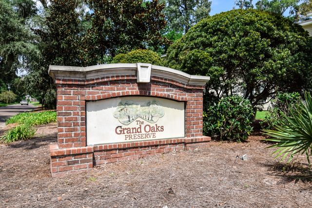 196 Grand Oaks Drive, Ladson, SC 29456