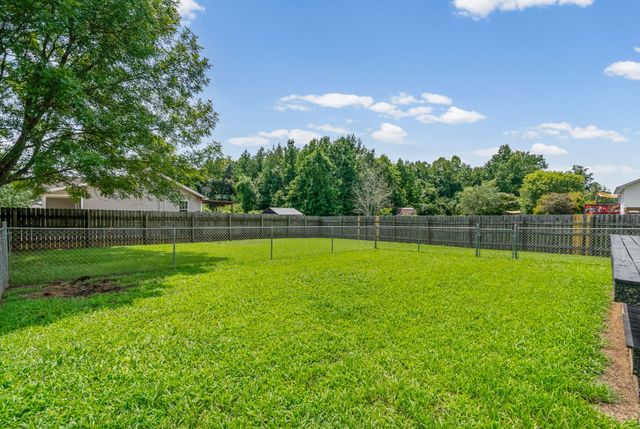 362 Donna Dr, Clarksville, TN 37042