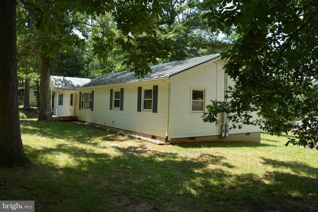 1370 CHRISTIAN CHURCH RD, High View, WV 26808