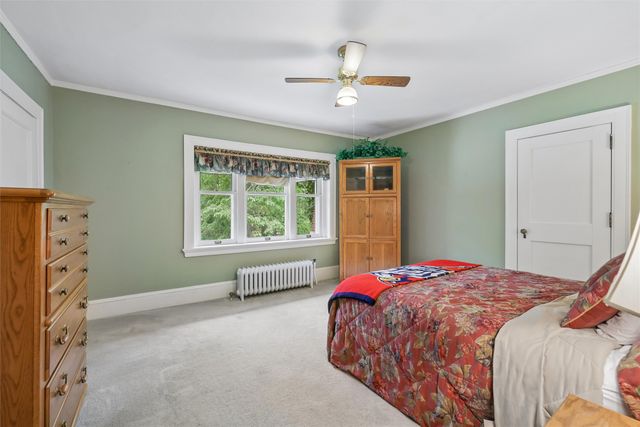 100 37th Street, Des Moines, IA 50312