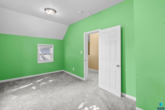 817 W 12th St Street, Sioux Falls, SD 57104