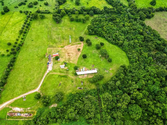 38929 Sampson Road, Brookshire, TX 77423