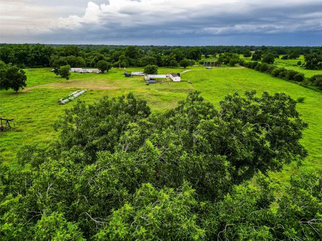 38929 Sampson Road, Brookshire, TX 77423