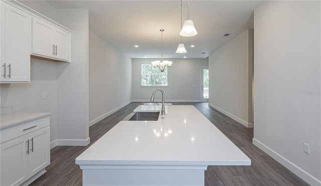 9910 TATE LANE, Tampa, FL 33626