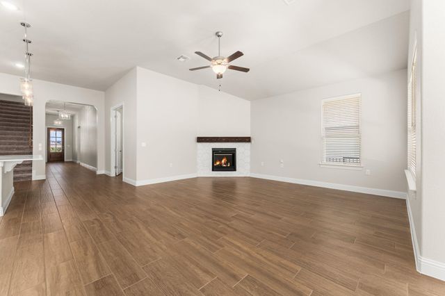 216 Gulfton ST, Lakeway, TX 78738