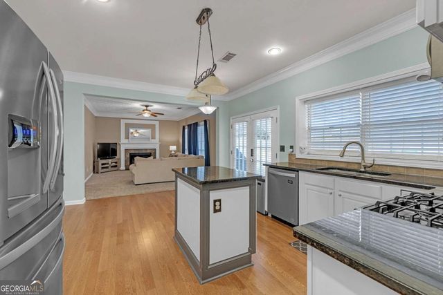 1262 Parkwood Chase NW, Acworth, GA 30102