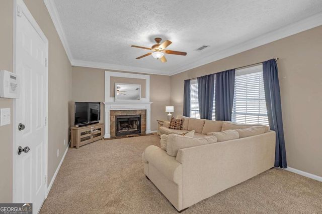 1262 Parkwood Chase NW, Acworth, GA 30102