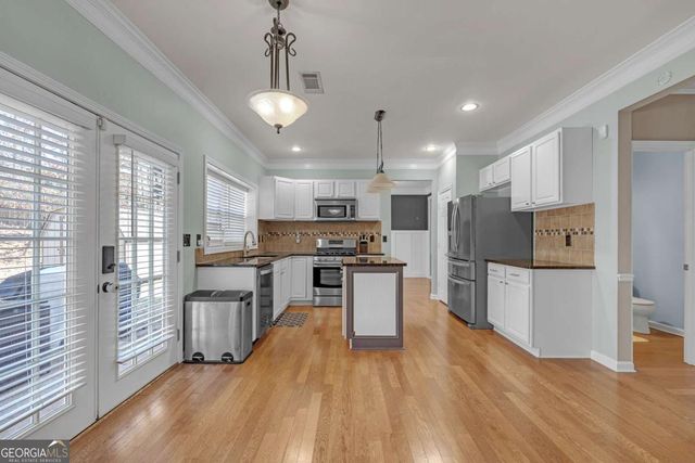 1262 Parkwood Chase NW, Acworth, GA 30102