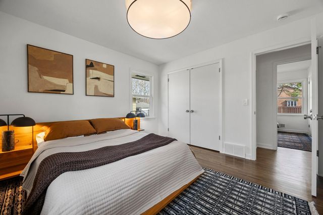 2809 Townview Avenue NE, Saint Anthony, MN 55418