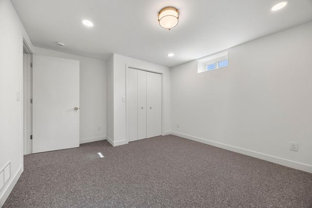 2809 Townview Avenue NE, Saint Anthony, MN 55418