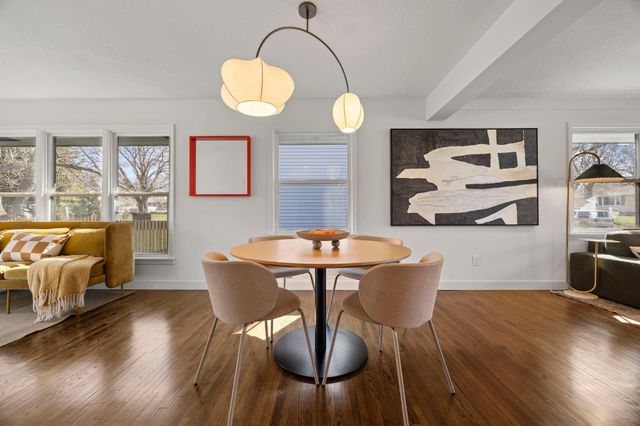 2809 Townview Avenue NE, Saint Anthony, MN 55418