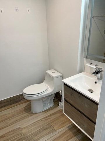 1858 Dewey Street 2b, Hollywood, FL 33020