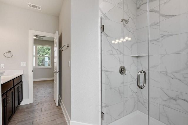 2017 Warely LN, Austin, TX 78741